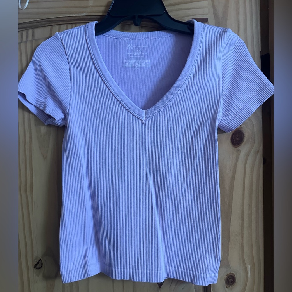 No Boundaries Lavender Ribbed Top - Picture 2 of 3